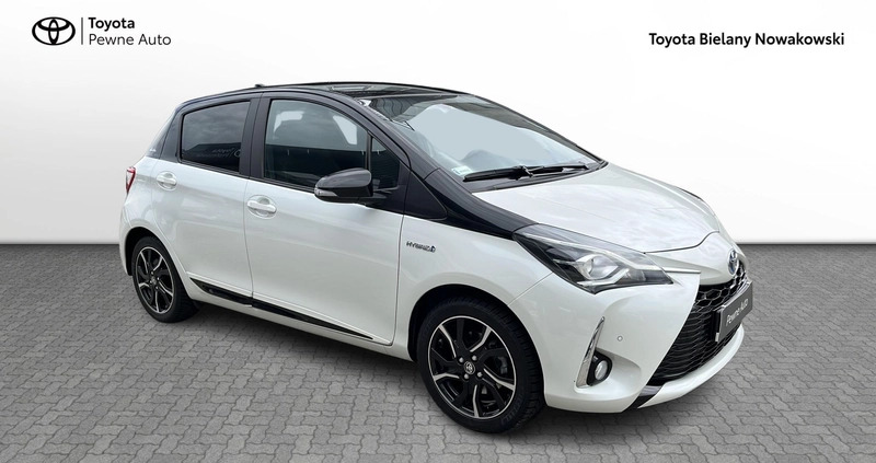 Toyota Yaris cena 67900 przebieg: 89056, rok produkcji 2018 z Ryn małe 254